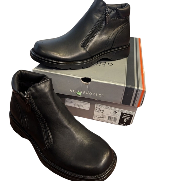 Blondo Black Leather Alex Double Zip Comfy Chukka Boots NWT Sz 9 - Picture 8 of 9